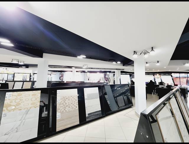 936M² SHOWROOM FOR SALE IN NORTH RIDING
